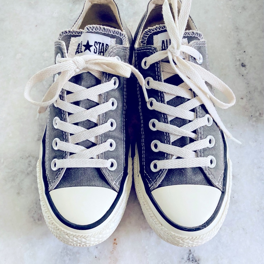 Grey Converse women’s size 7